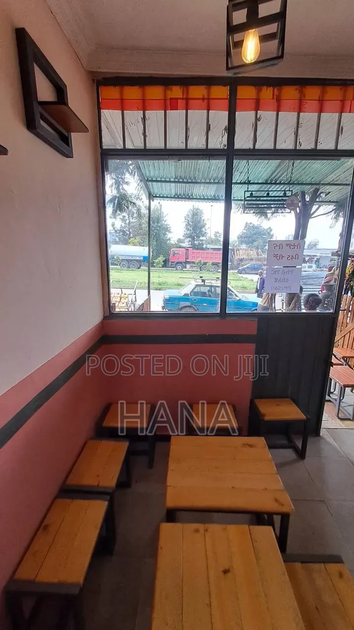  ዝግጁ የCoffee House ዕቃዎች ከቤቱ ኪራይ ጋር