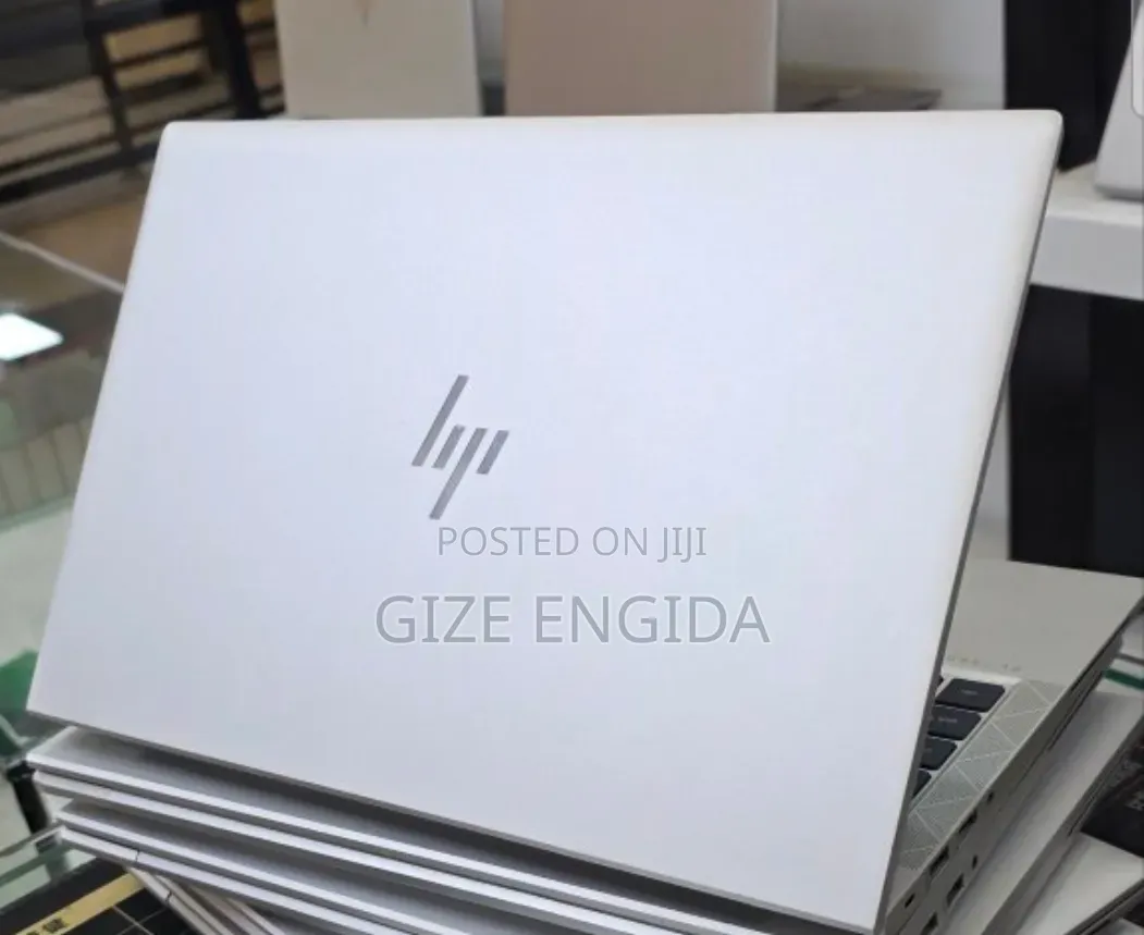 New Laptop HP EliteBook 840 G8 16GB Intel Core i5 SSD 512GB