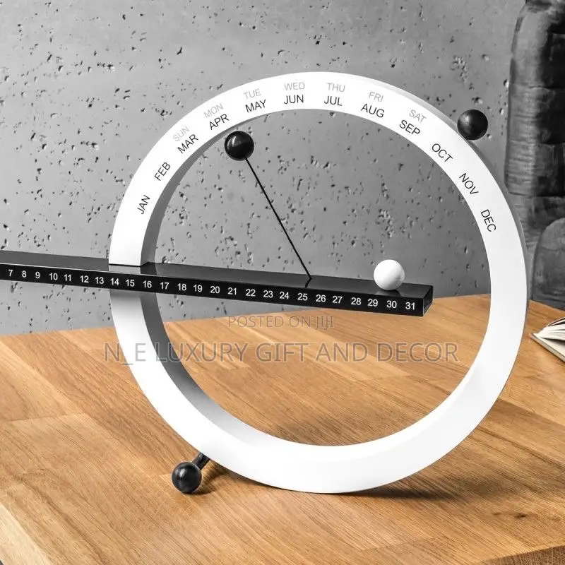 Magnetic Manual Calendar