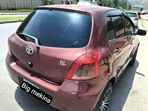 Toyota Yaris 2007 Red