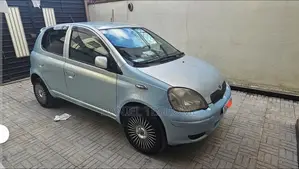 Toyota Vitz 2004