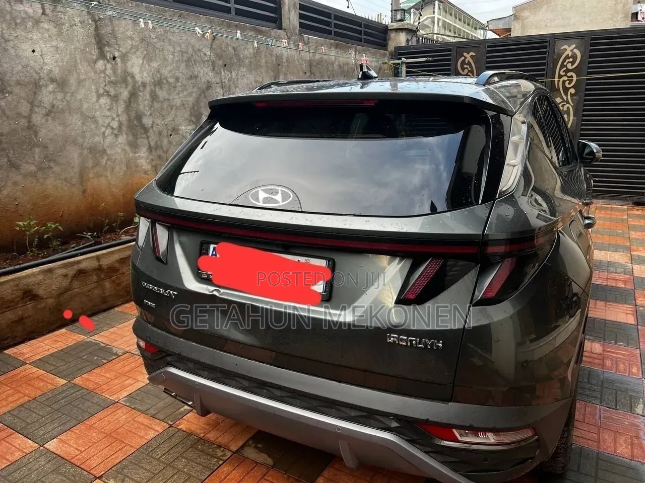 Hyundai Tucson 2022 Gray
