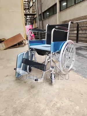 Rainbow 7 Foldable Commode Wheelchair Is a Convenient 2-in-1 Mobility