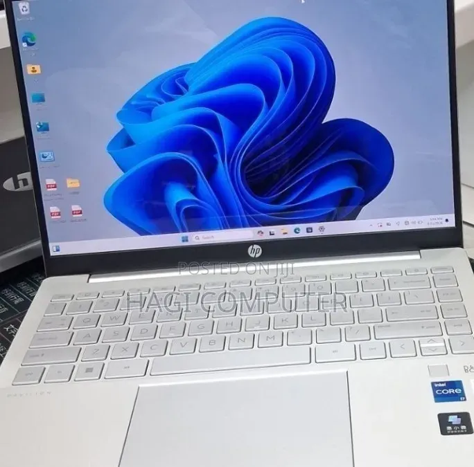 New Laptop HP Pavilion 15 16GB Intel Core i7 SSD 512GB