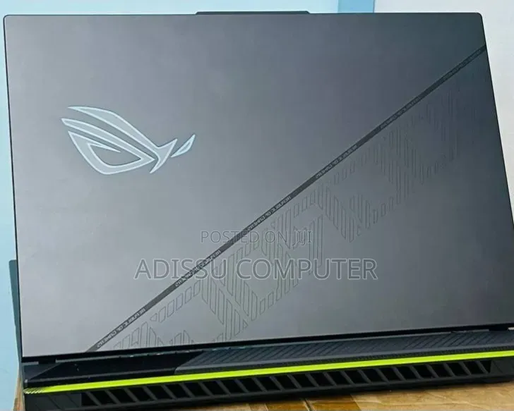 New Laptop Asus ROG Strix G15 16GB Intel Core i9 SSD 1T
