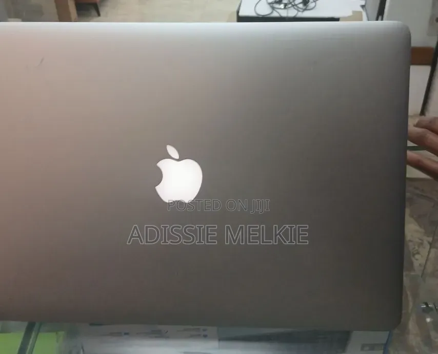 New Laptop Apple MacBook 2015 16GB Apple M1 SSD 512GB