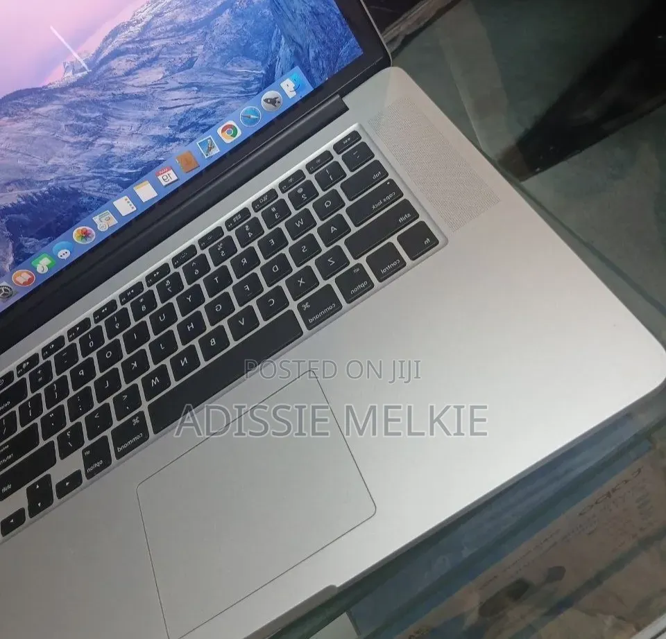 New Laptop Apple MacBook 2015 16GB Apple M1 SSD 512GB