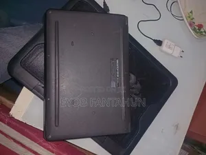 Laptop Dell Latitude 5310 4GB Intel Pentium HDD 256GB