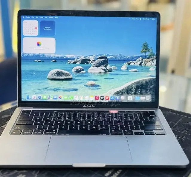 New Laptop Apple MacBook Pro 2021 M1 8GB Apple M1 Pro SSD 512GB