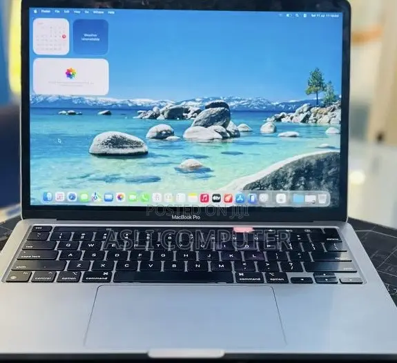 New Laptop Apple MacBook Pro 2021 M1 8GB Apple M1 Pro SSD 512GB