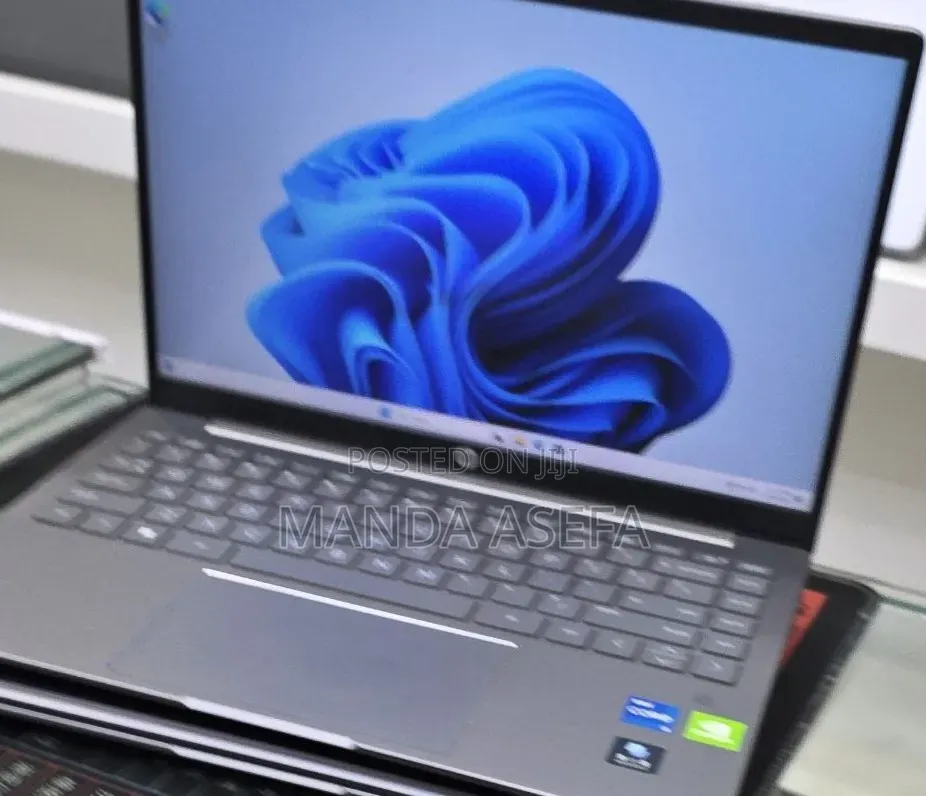 New Laptop HP Pavilion 14 16GB Intel Core i5 SSD 512GB