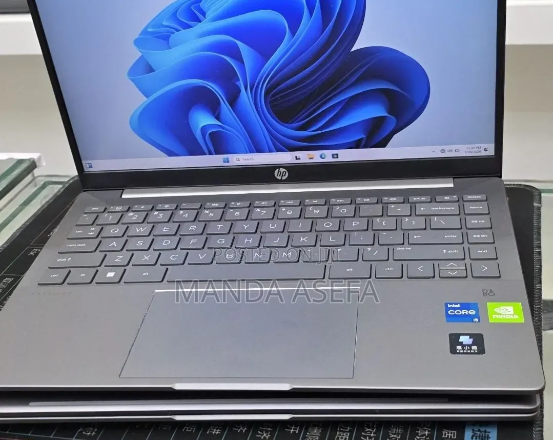New Laptop HP Pavilion 14 16GB Intel Core i5 SSD 512GB