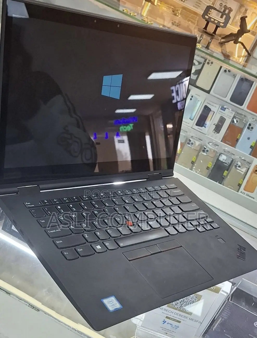 New Laptop Lenovo ThinkPad X1 Yoga 16GB Intel Core i7 SSD 512GB
