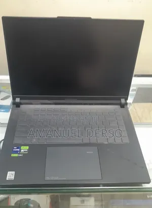 New Laptop Asus ROG Strix G15 16GB Intel Core i9 SSD 1T
