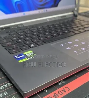 New Laptop Asus ROG Strix G15 16GB Intel Core i9 SSD 1T