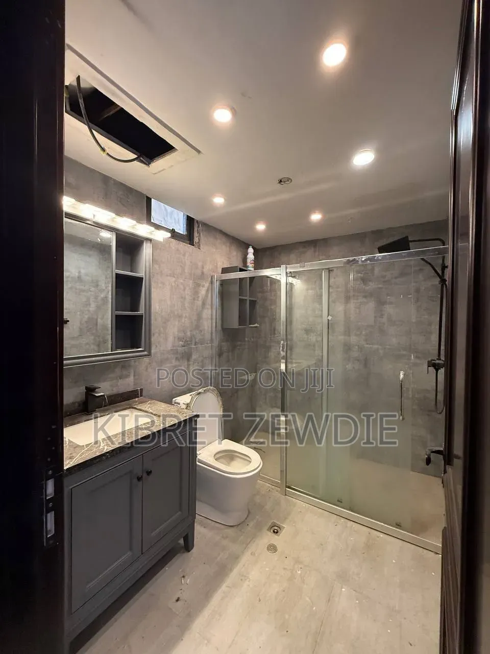 Furnished 4bdrm Apartment in Kibert Zewdie, Bole for sale
