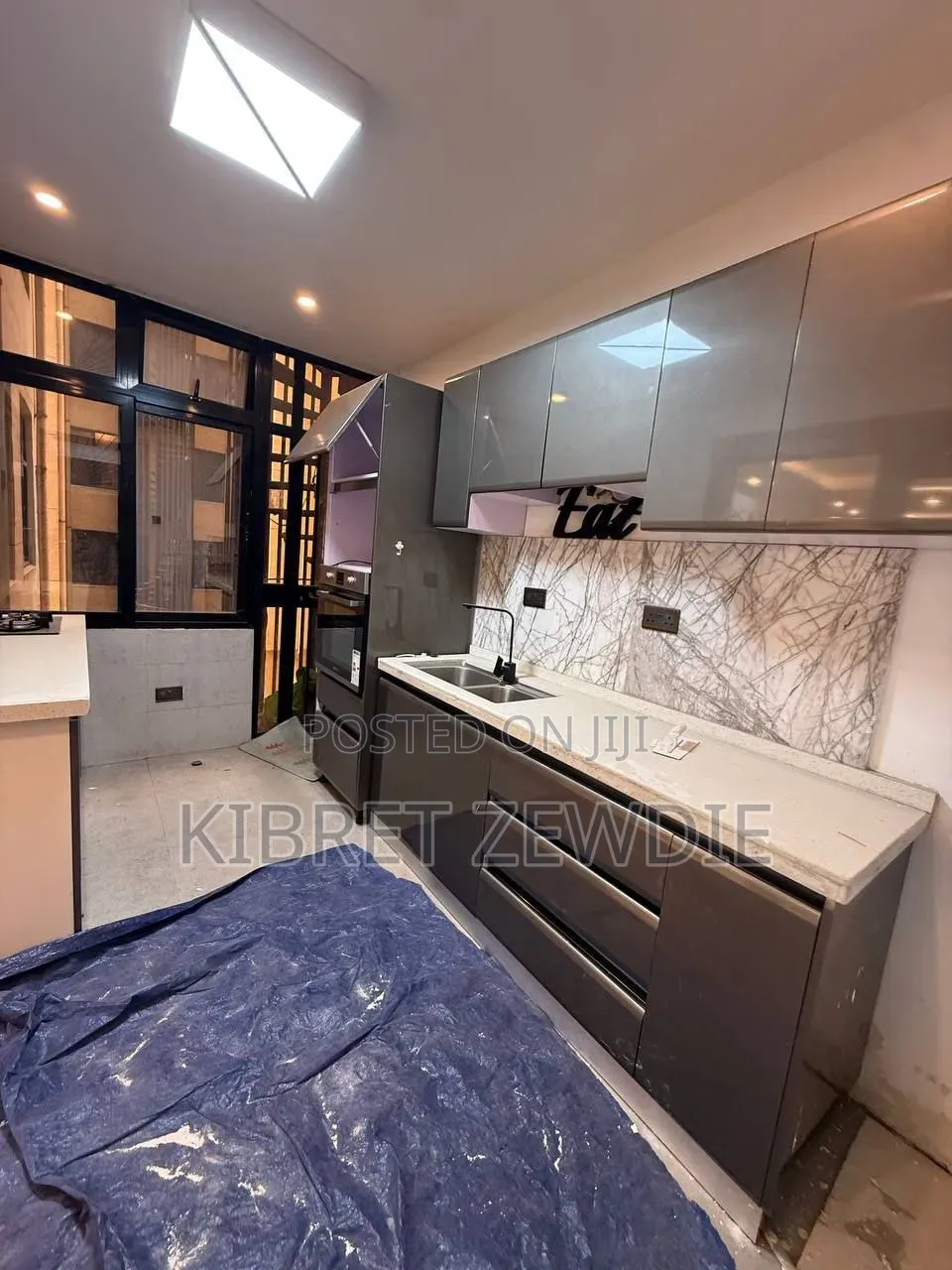 Furnished 4bdrm Apartment in Kibert Zewdie, Bole for sale