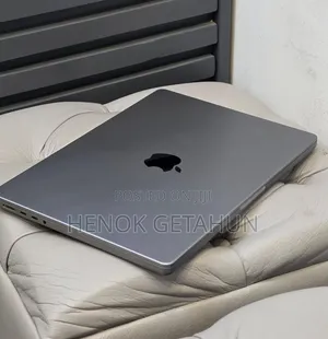 New Laptop Apple MacBook Pro 2021 M1 32GB Apple M1 Pro SSD 512GB