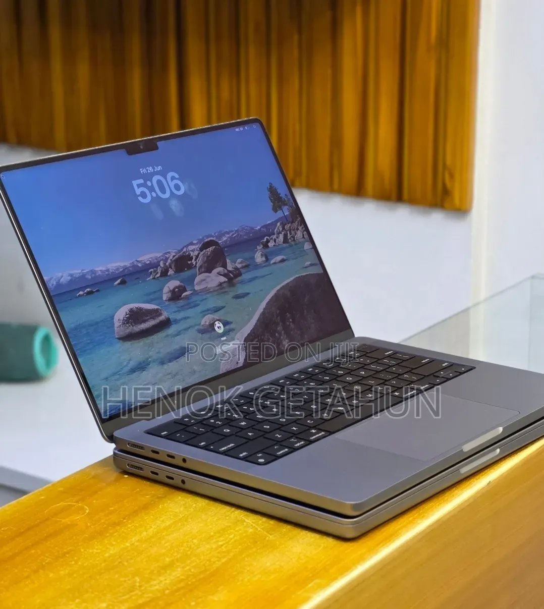 New Laptop Apple MacBook Pro 2021 M1 32GB Apple M1 Pro SSD 512GB