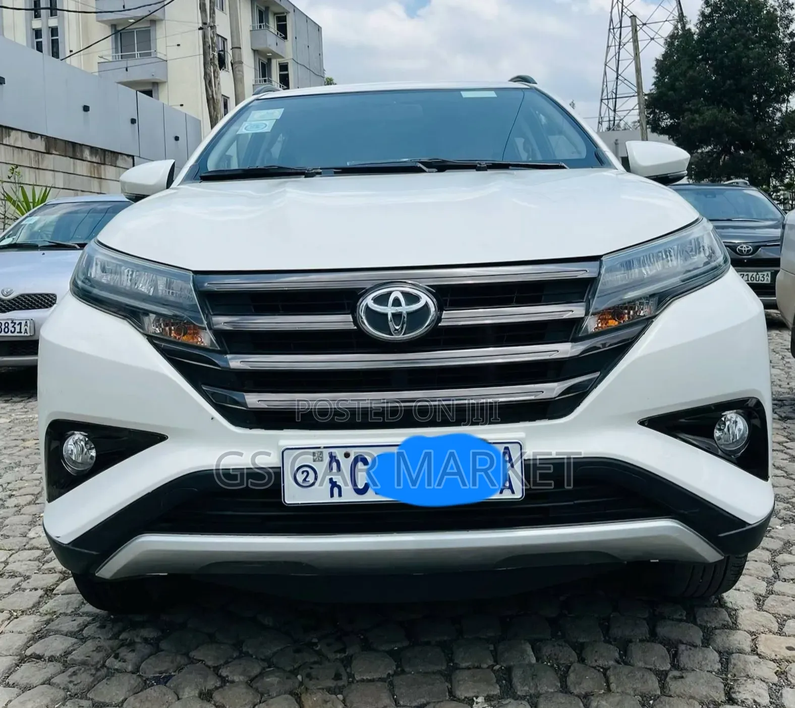 Toyota Rush 2021 Ivory
