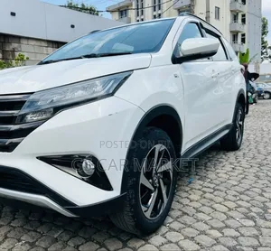 Toyota Rush 2021 Ivory
