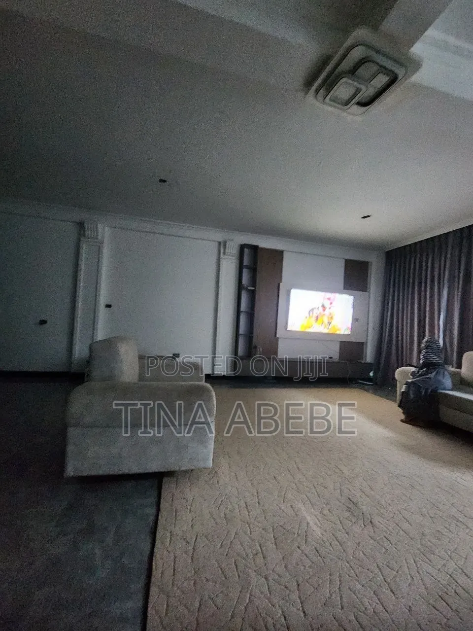 5bdrm House in Akaky Kaliti for sale