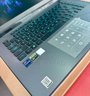 New Laptop Asus ROG Strix G16 16GB Intel Core i9 SSD 1T