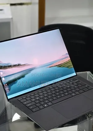 New Laptop Dell XPS 15 16GB Intel Core i7 SSD 512GB