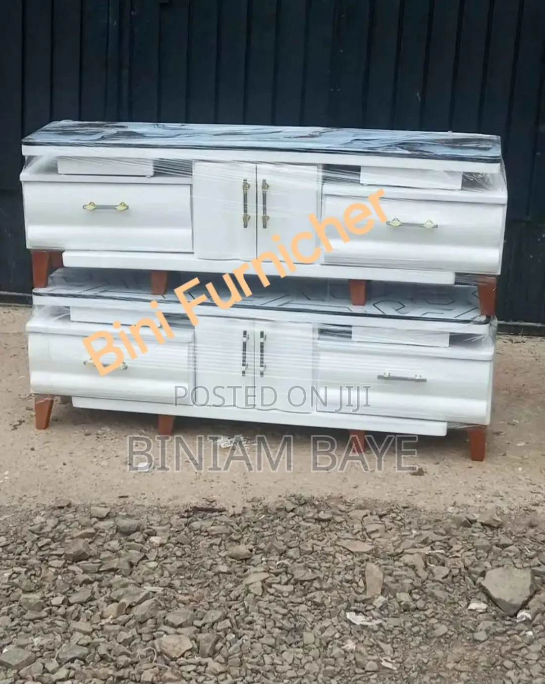 1.50 ቲቪ ማስቀመጫ