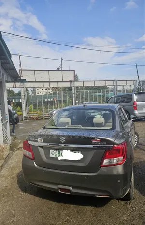 Suzuki Dzire 2022 Gray