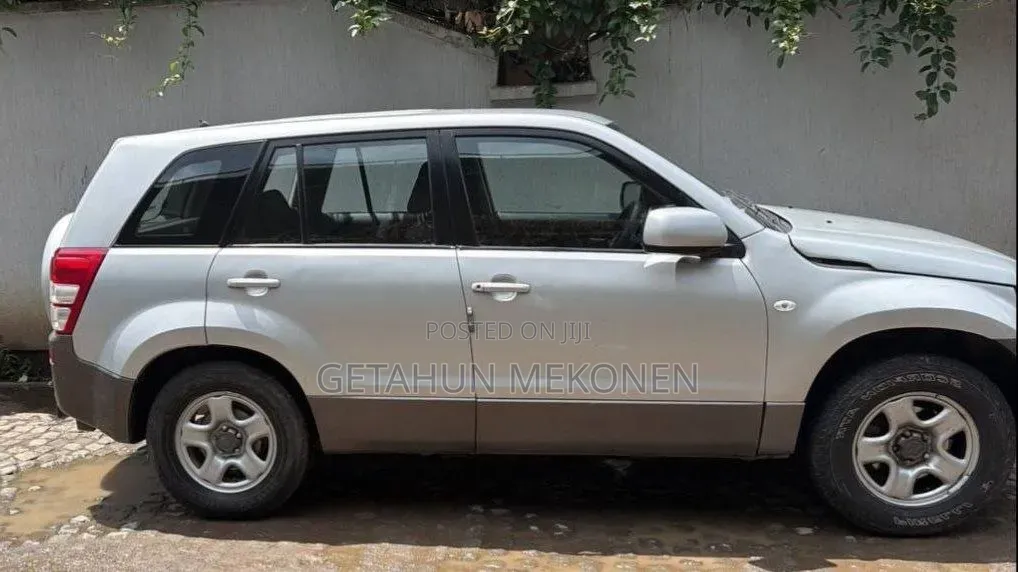 Suzuki Grand Vitara 2006 Silver