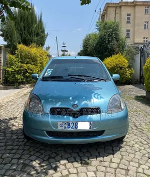 Toyota Vitz 2001 Blue