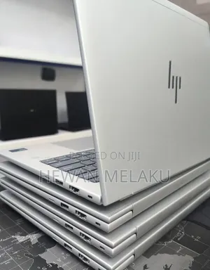 New Laptop HP EliteBook 640 G11 16GB Intel Core Ultra 7 SSD 512GB