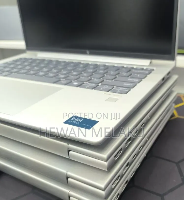New Laptop HP EliteBook 640 G11 16GB Intel Core Ultra 7 SSD 512GB
