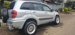 Toyota RAV4 2004 Silver