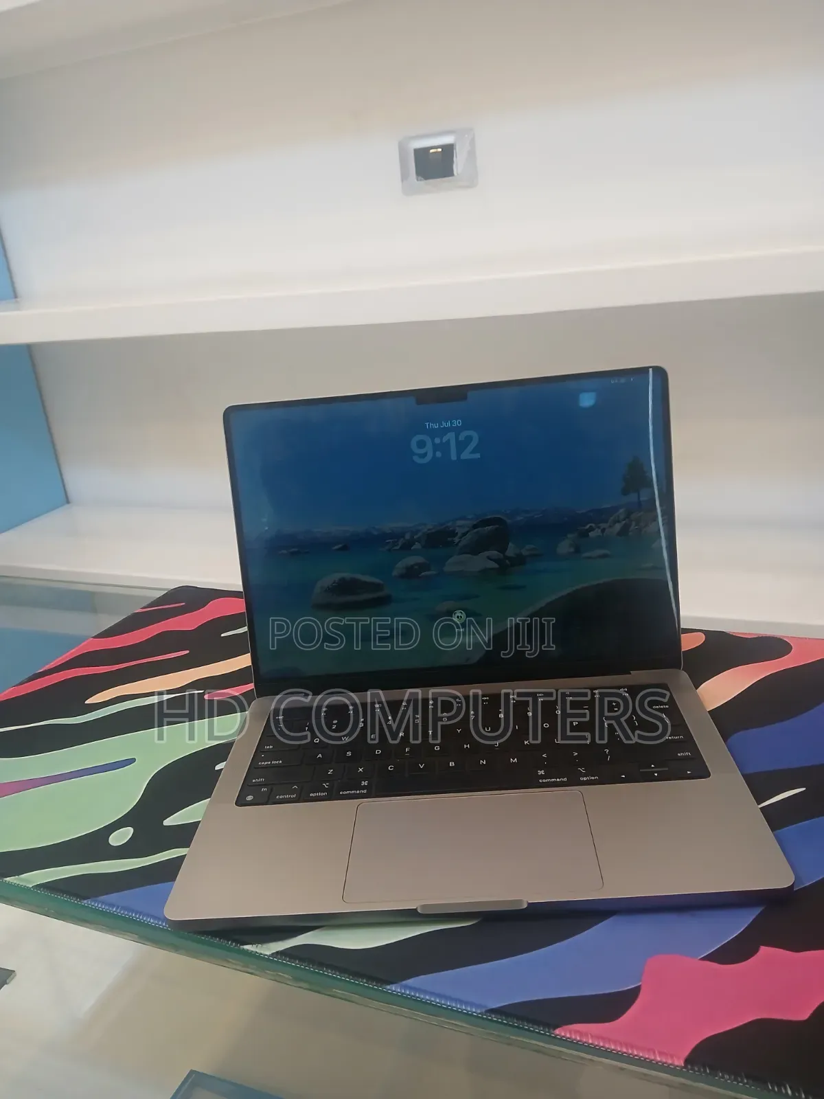New Laptop Apple MacBook Pro 2023 M3 Pro 8GB Apple M3 Pro SSD 512GB