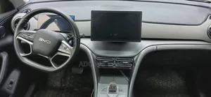 BYD Seal 05 DM-i 2025 Off white