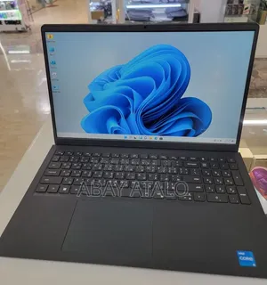 New Laptop Dell Inspiron 15 8GB Intel Core i5 SSD 512GB