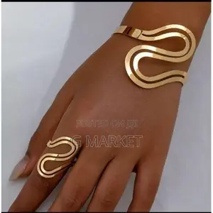 Hand Jewelry