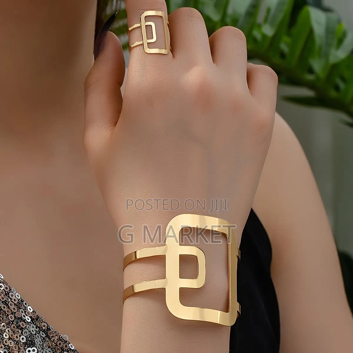 Hand Jewelry
