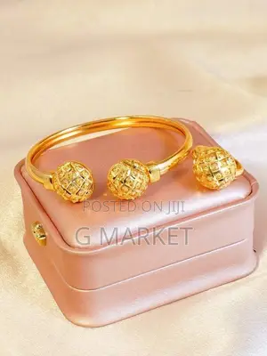 Hand Jewelry