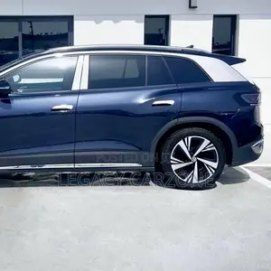 Volkswagen ID.6 2022 Blue