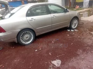 Toyota Corolla 2006 Gold