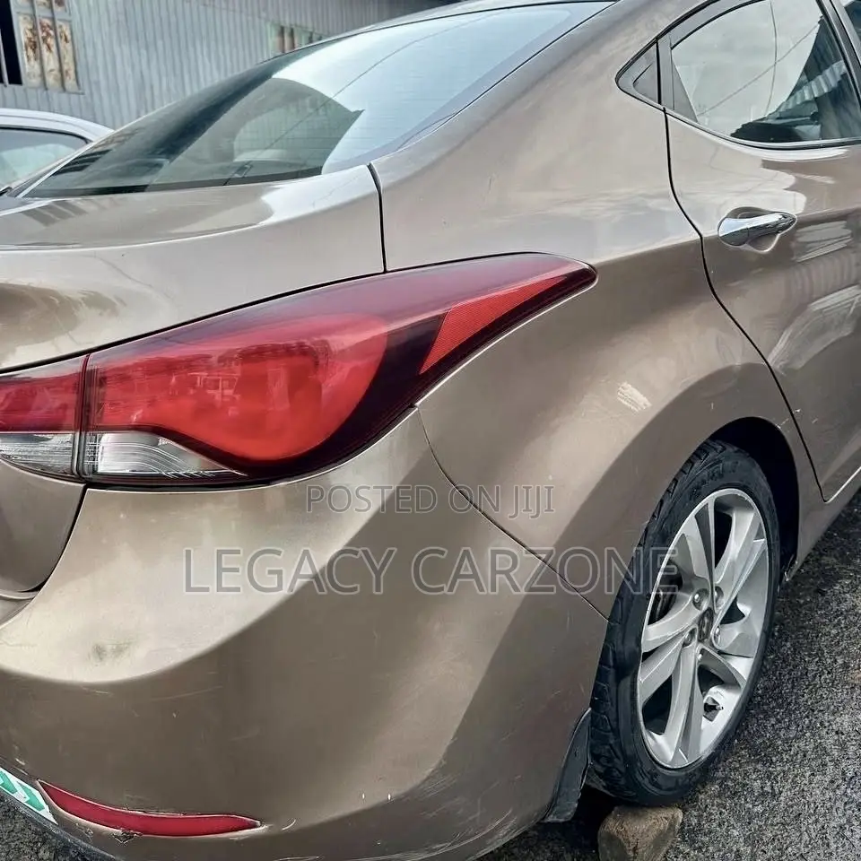 Hyundai Elantra 2015 Brown