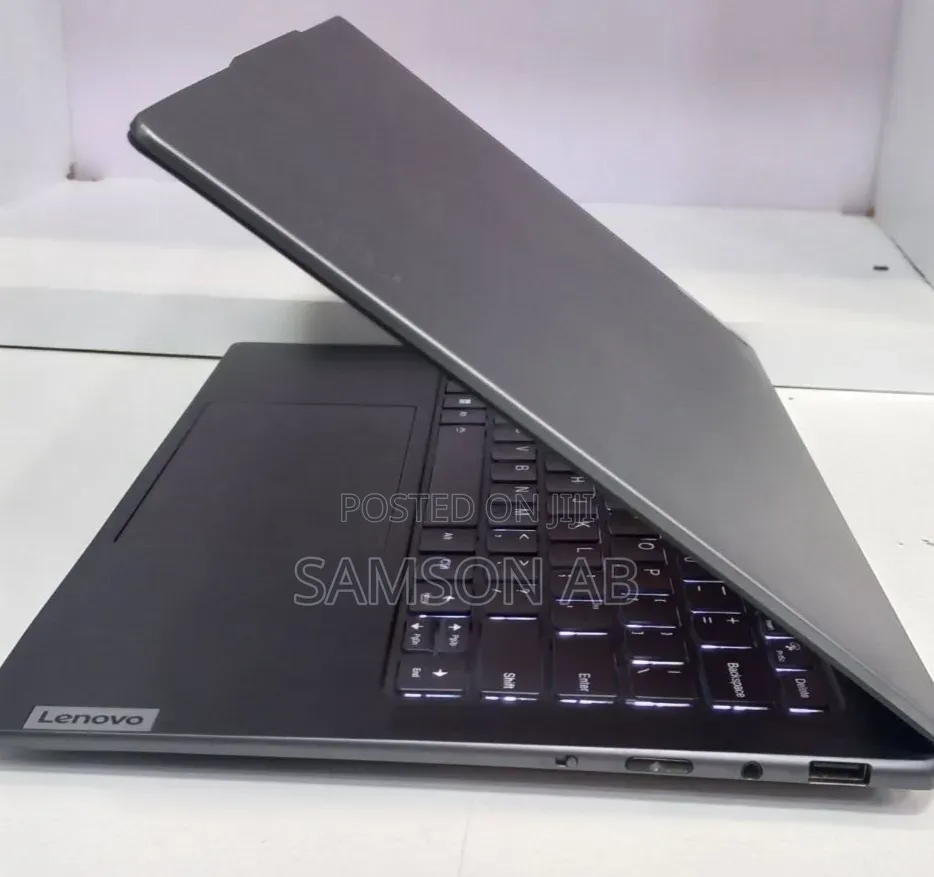 New Laptop Lenovo 32GB Intel Core i7 SSD 1T