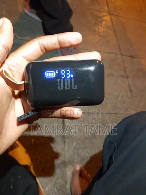 JBL Airpod Power Bank