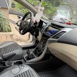 Hyundai Elantra 2015 Silver