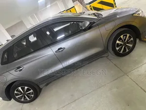 New BYD E2 43 kWh 94 hp FWD 2024 Gray