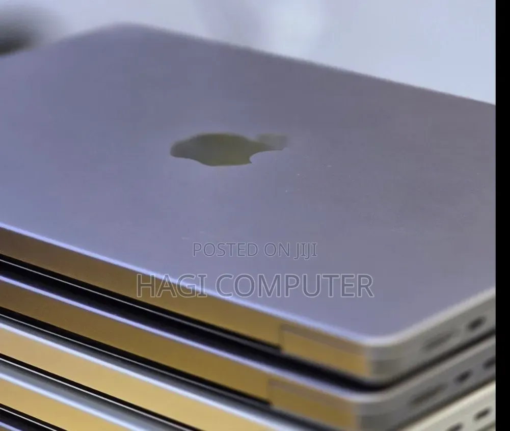 New Laptop Apple MacBook Pro 2021 M1 32GB Apple M1 Pro SSD 512GB