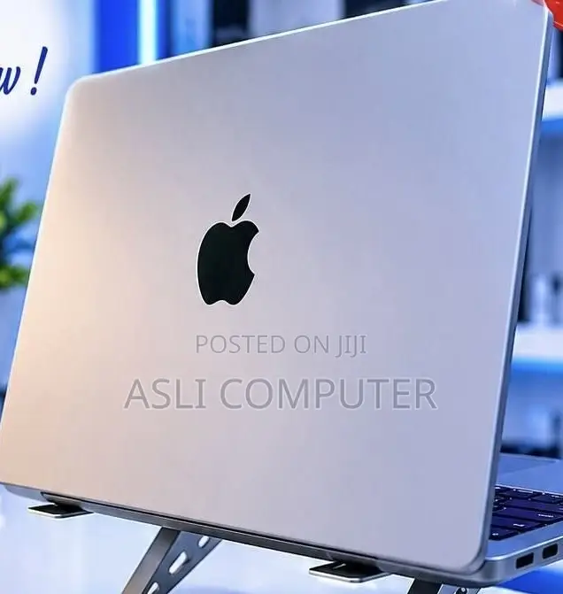 New Laptop Apple MacBook Pro 2021 M1 16GB Apple M1 Pro SSD 512GB